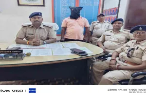 Ramgarh News: पुलिस का समकालीन अभियान, पुलिस ने कांड संख्या 59/26 के फरार अभियुक्त भांगो साव को दबोचा