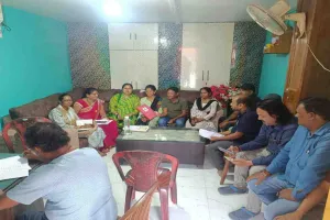 Hazaribagh New: एसआईआर मैपिंग का कार्य जोरों पर, वार्ड 22 में पार्षद कार्यालय में लगा विशेष शिविर