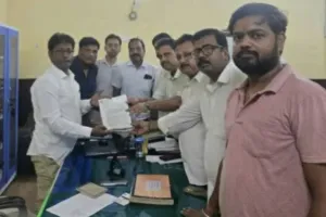 साहिबगंज स्टेशन पर लिफ्ट बनी मुसीबत, यात्री परेशान; चैंबर ने DRM से लगाई गुहार