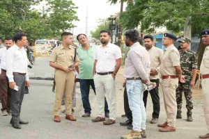 Palamu News: डीसी और एसपी ने किया पोखराहा खुर्द एनएच-39 इंटरसेक्शन का स्थलीय निरीक्षण