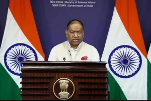 पाकिस्तान के आरोपों पर भारत का करारा जवाब, कहा- पहले आतंकी ढांचे पर करें कार्रवाई