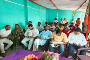 Sahebganj News: 'मन की बात' सुन भाजपा कार्यकर्ताओं ने लगाया 'एक पेड़ मां के नाम', संगठनात्मक बैठक आयोजित