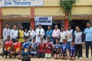 Ranchi News: 15 दिवसीय जिला ग्रीष्मकालीन प्रशिक्षण शिविर का भव्य समापन, खिलाड़ियों को मिला सम्मान