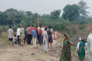 Koderma News: डहुआटोल पत्थर खदान से 26 वर्षीय दशरथ यादव का शव बरामद