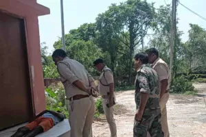 Deoghar News: श्मशान घाट में अज्ञात व्यक्ति का मिला शव, इलाके में मची सनसनी