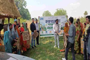 एनटीपीसी नॉर्थ करणपुरा ने परियोजना प्रभावित गांवों में बांटे 900 जूट बैग और 400 फलदार पौधे