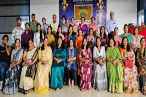 स्वर्णिम कला कुंज और साहित्योदय मंच के तत्वाधान में भव्य काव्य गोष्ठी आयोजित