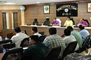 Giridih News: उपायुक्त का सख्त निर्देश, 15वें वित्त आयोग का लंबित भुगतान 7 दिनों में करें