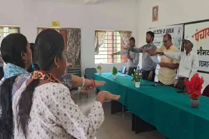Dhanbad News: बीसीसीएल ब्लॉक-2 क्षेत्र द्वारा भीमकनाली पंचायत भवन में व्यापक वृक्षारोपण