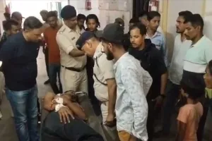 Deoghar News: बरियारबांधी में दिनदहाड़े फायरिंग, 23 वर्षीय युवक अभिषेक यादव को मारी गोली