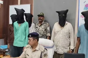 देवघर गोलीकांड का सनसनीखेज खुलासा; 5 आरोपी गिरफ्तार, 9 एमएम पिस्टल और बाइक बरामद