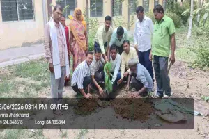 Palamu News: विश्व पर्यावरण दिवस पर गुलाबचंद अग्रवाल कॉलेज में “हरियाली महोत्सव-2026” का आयोजन