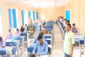 Deoghar News: पॉलिटेक्निक के बीबीए-बीसीए सेमेस्टर परीक्षाओं का सफल और कदाचारमुक्त आयोजन