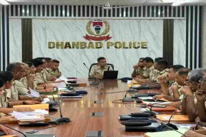 धनबाद पुलिस की बड़ी कामयाबी: मई में 470 मामलों का निष्पादन, लंबित केस घटे