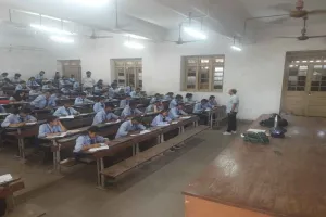 Ranchi News: डॉ. श्यामा प्रसाद मुखर्जी विश्वविद्यालय में स्नातक तृतीय सेमेस्टर की परीक्षाएं शुरू