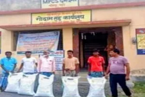 Pakur News: तीन दिनों में 92 किसानों के बीच बांटा गया 48 क्विंटल धान बीज