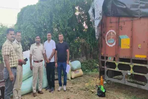 Hazaribagh News: पंजाब जा रहे ट्रक से 3 क्विंटल 5 किलो डोडा बरामद, तस्करी नेटवर्क ध्वस्त