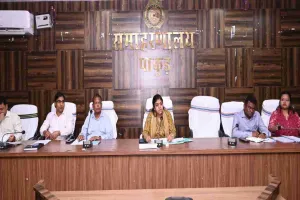 Pakur News: NEET परीक्षा 2026 को लेकर उपायुक्त मेघा भारद्वाज ने की हाई-लेवल समीक्षा