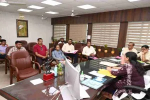 Pakur News: जिले में खुलेंगे तीन नए स्पोर्ट्स डे बोर्डिंग केंद्र, उपायुक्त ने दी हरी झंडी