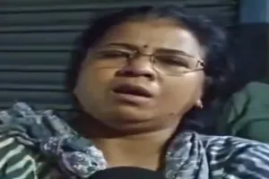 महिला के गले से सोने की चेन झपटकर फरार हुए बाइक सवार बदमाश