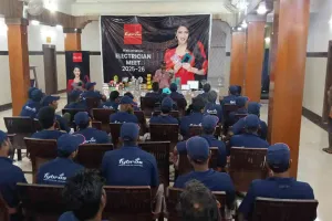 Deoghar News: अग्रसेन भवन में फाइब्रॉस कंपनी की ओर से भव्य इलेक्ट्रिशियन मीट का हुआ आयोजन