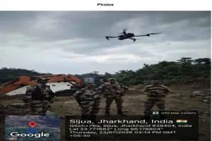 Dhanbad News: बीसीसीएल क्षेत्रों में सीआईएसएफ का फ्लैग मार्च और मोबिलाइजेशन ड्रिल संपन्न 
