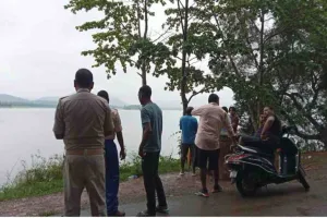 डिमना लेक में नहाने के दौरान युवक डूबा, घंटों चले रेस्क्यू के बाद भी नहीं मिला सुराग