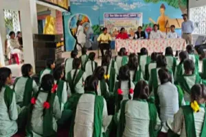 Sahebganj News: डालसा के तत्वावधान में कस्तूरबा विद्यालय में नशामुक्ति पर निबंध और चित्रकारी प्रतियोगिता