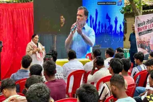 पेपर लीक के जंजाल में युवाओं का भविष्य तबाह: हरमू सरना कॉलेज हॉस्टल में गरजीं ग्रामीण विकास मंत्री दीपिका पांडेय