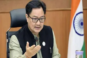 पेपर लीक कानून पर सरकार का संदेश, विपक्ष से संसद चलाने में सहयोग की अपील