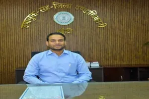 Khunti News : SIR-2026 खूंटी और तोरपा विधानसभा क्षेत्र में समय से पहले पूरा हुआ 100% गणना प्रपत्रों का डिजिटाइजेशन