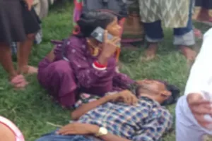 साहेबगंज-गोबिंदपुर राजमार्ग पर कार और बाइक में भीषण टक्कर, युवक गंभीर रूप से घायल