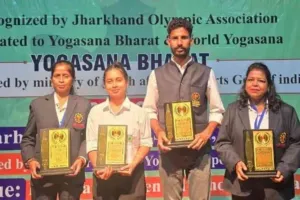 Hazaribagh News: विभावि योग केंद्र के पूर्ववर्ती छात्रों ने राज्य योगासन चैंपियनशिप में बढ़ाई शान