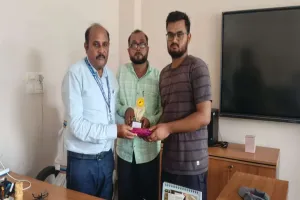 Sahebaganj News: मॉडल कॉलेज राजमहल के छात्र महमूद रज़ा ने NEET में लहराया परचम, MBBS में चयन