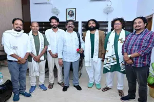 मुख्यमंत्री हेमंत सोरेन से मिले झारखंड के युवा पुरस्कार विजेता फिल्मकार, मिली सराहना