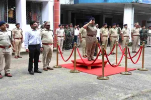 Dumka News: डीजीपी तदाशा मिश्रा ने संथाल परगना में विधि-व्यवस्था और श्रावणी मेला तैयारियों की समीक्षा की