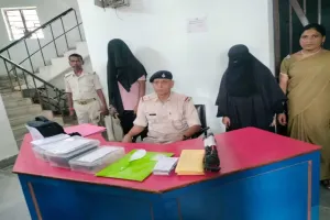 Koderma News: देश विरोधी गतिविधियों और जिहादी मानसिकता फैलाने के आरोप में दो गिरफ्तार