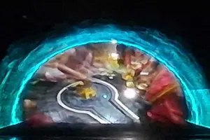 Shravani Mela: देवघर के शिवगंगा सरोवर में लेजर शो से जीवंत हो रहा बाबा मंदिर का इतिहास, श्रद्धालुओं में खास आकर्षण