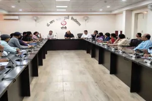 Ranchi News: डॉ श्यामा प्रसाद मुखर्जी विश्वविद्यालय में कुलपति ने ली महत्वपूर्ण समीक्षा बैठक
