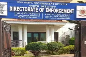 28 जुलाई की छापेमारी के दस्तावेजों के आधार पर ईडी कार्यालय पहुंचे ओम प्रकाश