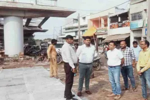 Giridih News: सरिया में ROB निर्माण कार्य का एसडीएम-सीओ ने किया निरीक्षण, ट्रैफिक जाम से राहत की तैयारी