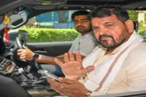 Legal Update: भाजपा नेता बृजभूषण शरण सिंह महिला पहलवानों के यौन शोषण मामले में बरी