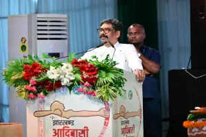 विश्व आदिवासी दिवस पर बोले हेमंत सोरेन: छात्रों को न्याय मिलेगा, दोषियों को कठोर दंड मिलेगा