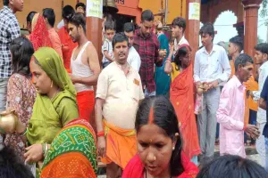 Shravani Mela: सावन की दूसरी सोमवारी पर झारखंडधाम में उमड़ा आस्था का सैलाब, 25 हजार श्रद्धालुओं ने किया जलार्पण