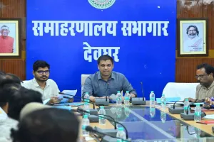 Deoghar News: स्वतंत्रता दिवस की तैयारियों को लेकर उपायुक्त सौरभ भुवानिया ने ली समीक्षा बैठक