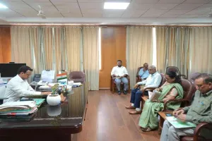Hazaribagh News: उपायुक्त हेमंत सती की अध्यक्षता में विष्णुगढ़ ब्रॉन्ज क्लस्टर एडवाइजरी कमिटी की बैठक संपन्न