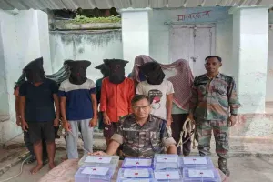 Deoghar News: पुलिस की बड़ी कार्रवाई, कस्टमर केयर बनकर ठगी करने वाले 9 साइबर अपराधी गिरफ्तार