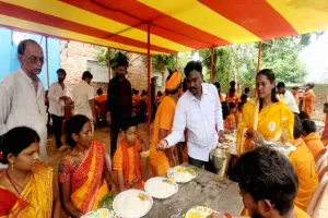 Hazaribagh News: बुढ़वा महादेव मंदिर जा रहे 5000 शिव भक्तों के लिए भव्य भंडारे का आयोजन