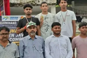Sahebganj News: उपायुक्त दीपक कुमार दुबे ने जेवलिन थ्रो विजेताओं को दी बधाई एवं शुभकामनाएं