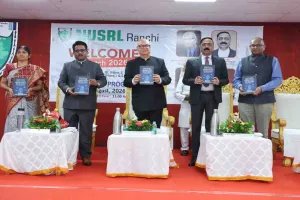  Ranchi News: NUSRL रांची में नवप्रवेशित विद्यार्थियों का स्वागत, IPR पुस्तक का भी हुआ लोकार्पण